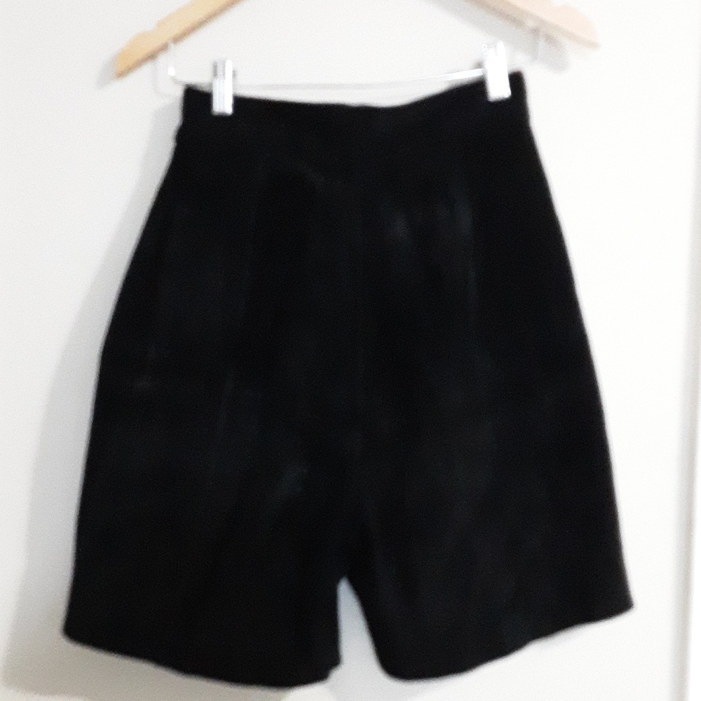 Vintage CHIA short leather suede women 10 casual retro y2k grandpa grunge  black